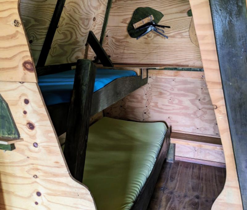 2 weitere Betten im hinteren Bereich