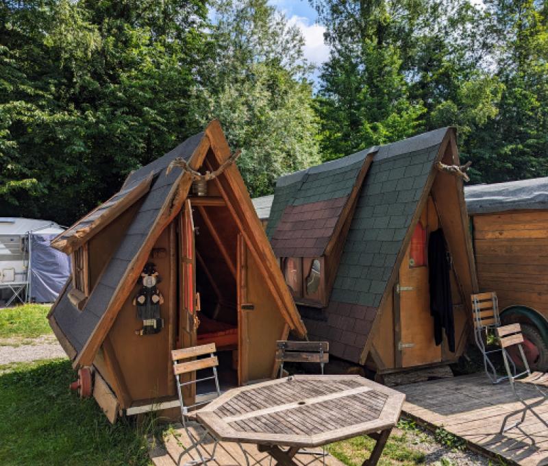 Außenansicht 2 Hexenhäuschen